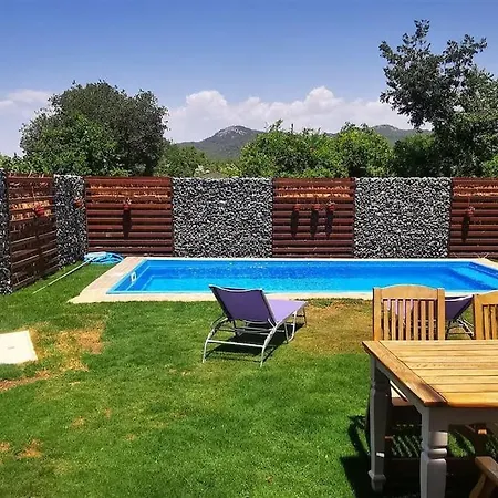 Vasil, Relish Kayakoy Villa *